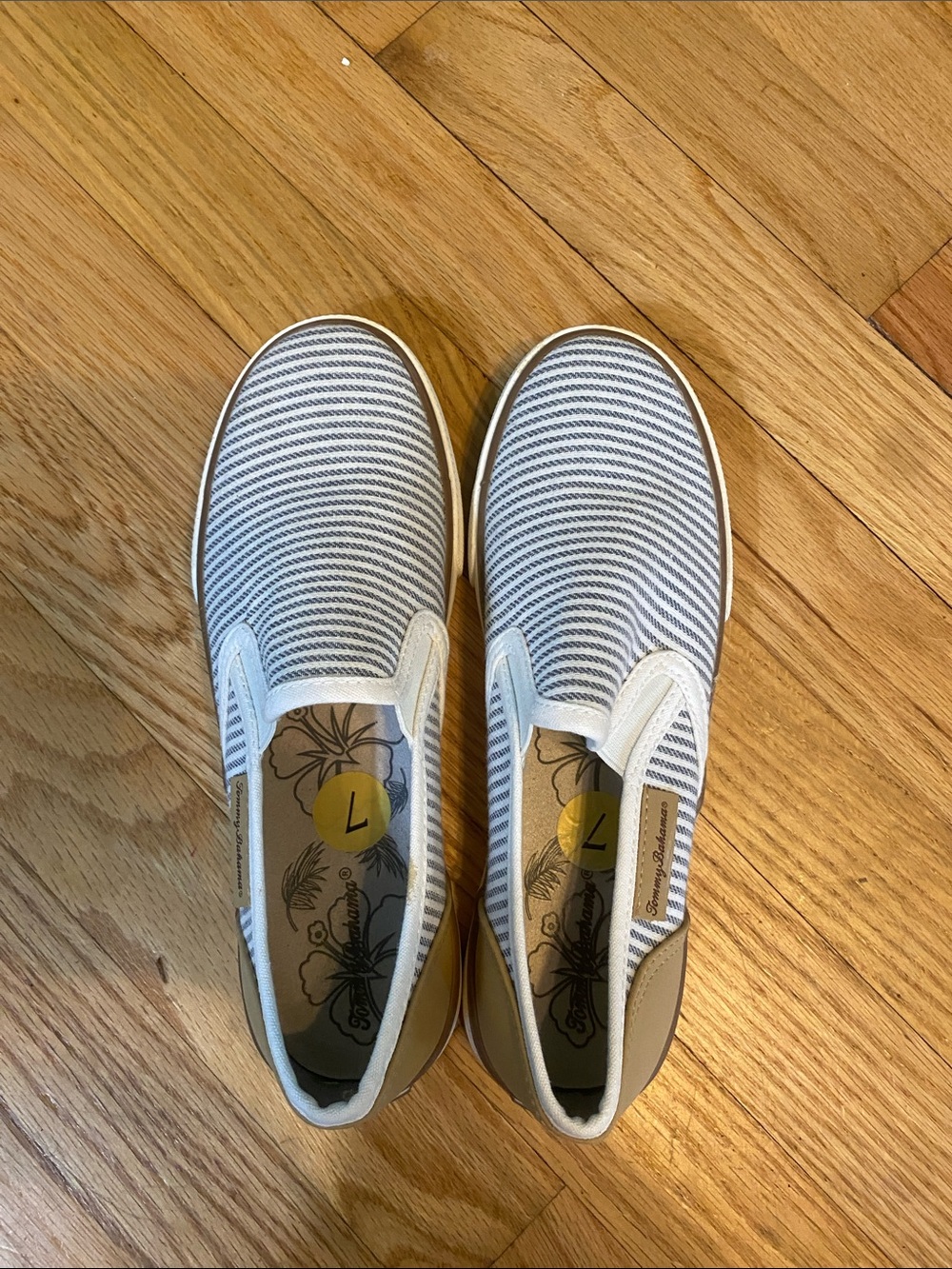 Tommy Bahama Nautical Blue& White Slip On Sneakers. Size 7. Excellent Condition.